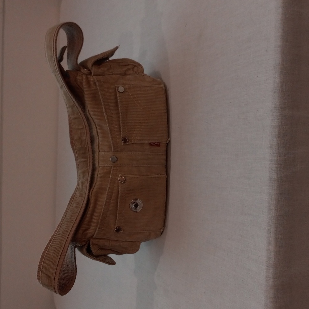 Handbag - Picture 1 of 13